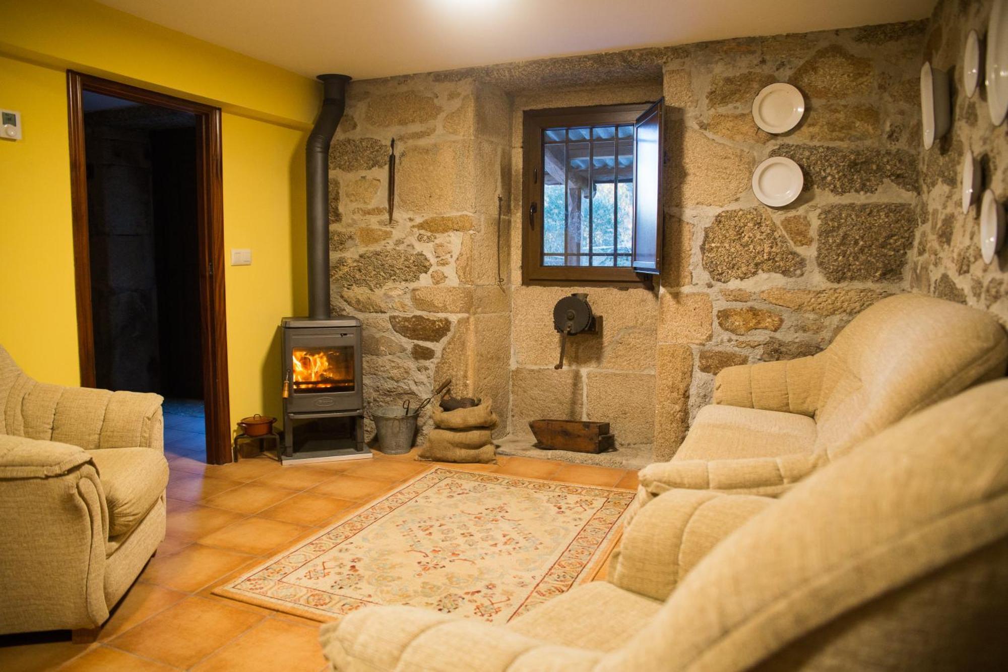 A Casa Da Moreira - Casa Rural En Ponte Maceira A Coruna Luaran gambar